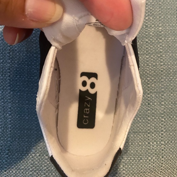 Crazy 8 size 6c toddler shoes, slip ons - Picture 11 of 13